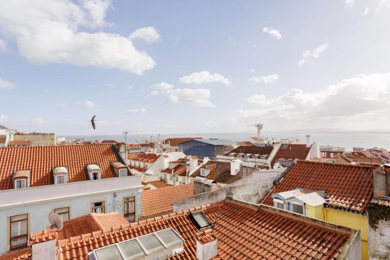 Amazing Rooftop Terrace With River And Historic City View 4 Bedrooms 4 Bathrooms Ac 19Th Century Building Chiado Lisboa Eksteriør bilde