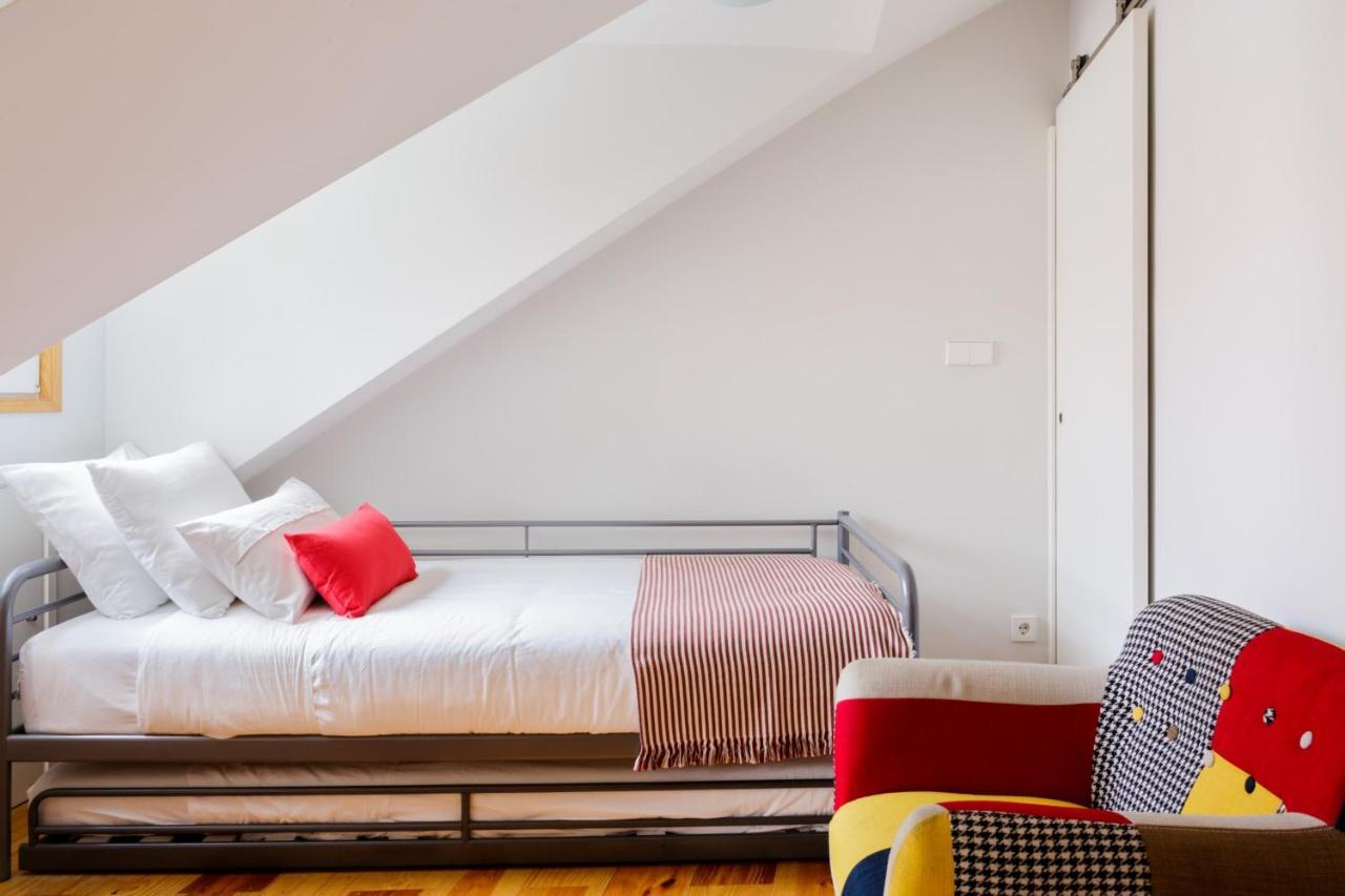 Amazing Rooftop Terrace With River And Historic City View 4 Bedrooms 4 Bathrooms Ac 19Th Century Building Chiado Lisboa Eksteriør bilde