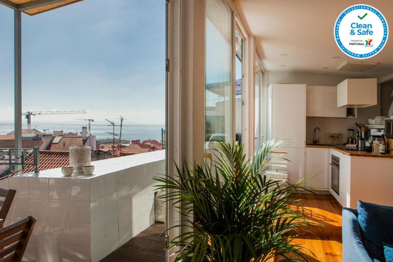 Amazing Rooftop Terrace With River And Historic City View 4 Bedrooms 4 Bathrooms Ac 19Th Century Building Chiado Lisboa Eksteriør bilde
