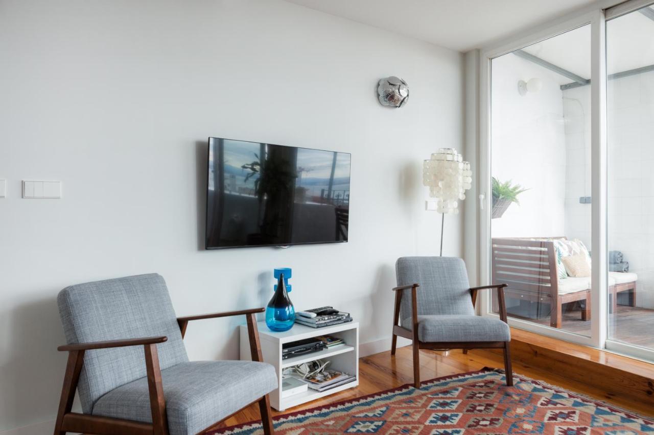 Amazing Rooftop Terrace With River And Historic City View 4 Bedrooms 4 Bathrooms Ac 19Th Century Building Chiado Lisboa Eksteriør bilde