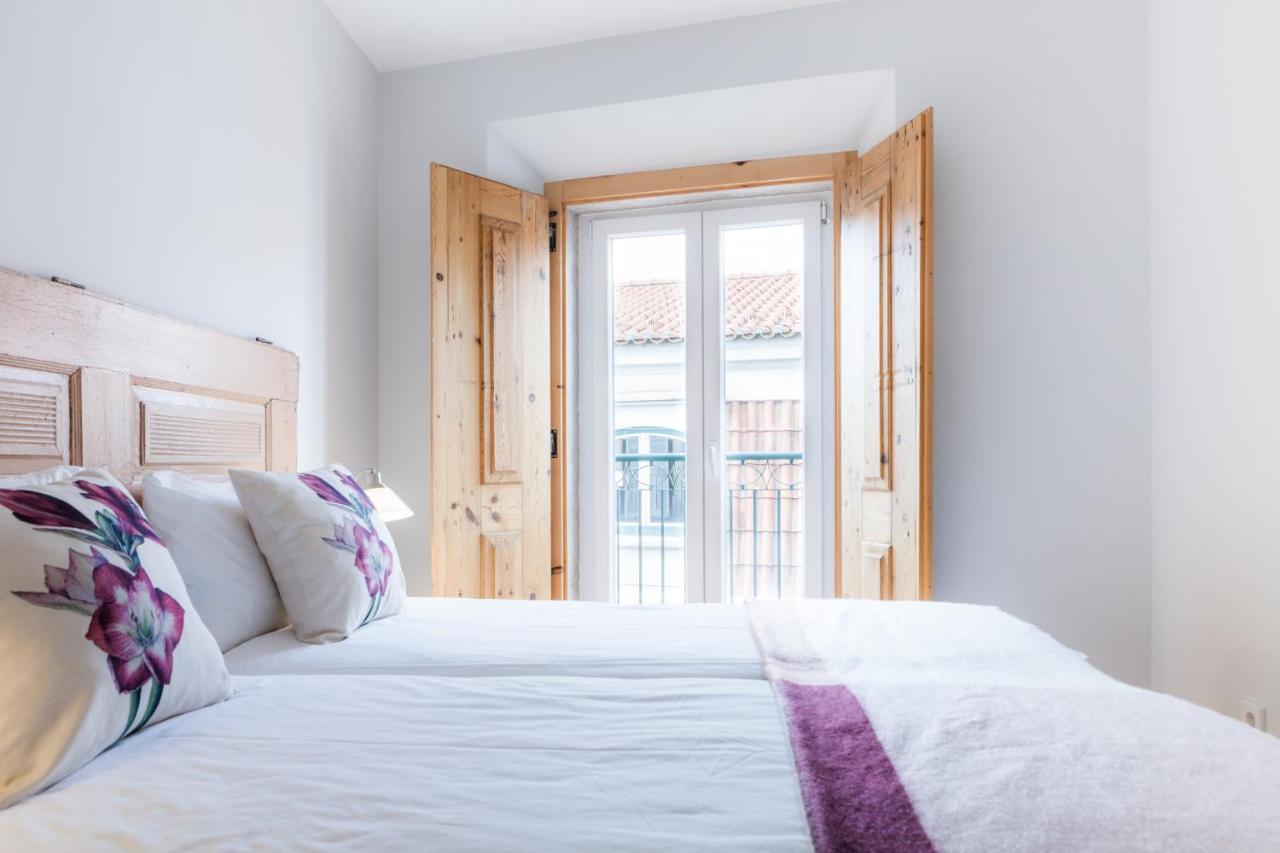Amazing Rooftop Terrace With River And Historic City View 4 Bedrooms 4 Bathrooms Ac 19Th Century Building Chiado Lisboa Eksteriør bilde