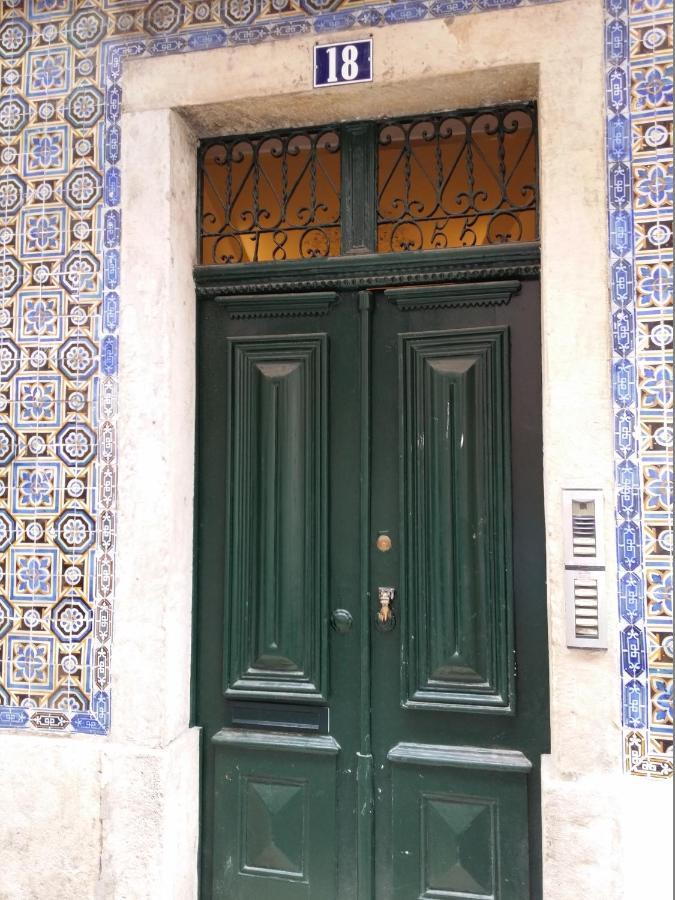 Amazing Rooftop Terrace With River And Historic City View 4 Bedrooms 4 Bathrooms Ac 19Th Century Building Chiado Lisboa Eksteriør bilde